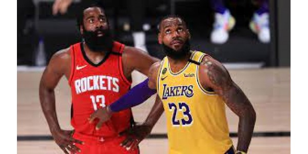 Harden è apparso sui social media